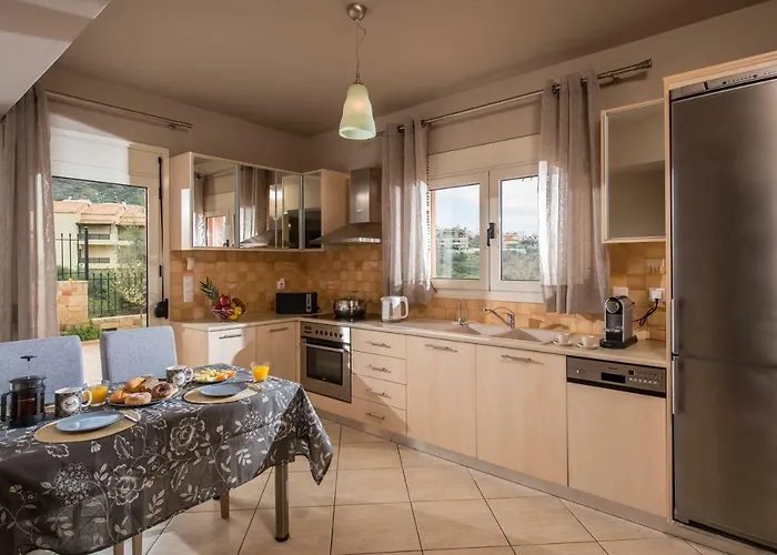 Sunshine Koutouloufari Vakantiehuis *